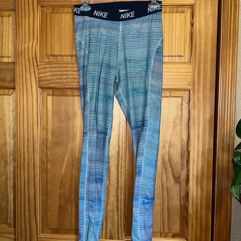 Nike Dri-Fit Medium white, blue, and teal Leggings